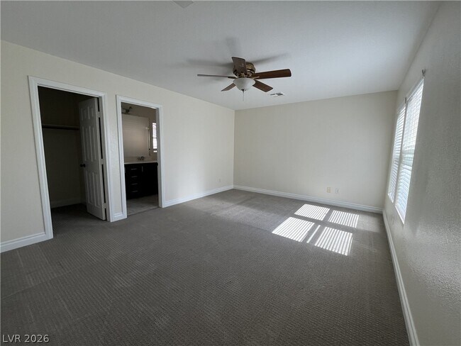 Building Photo - 7118 Garden Pond St