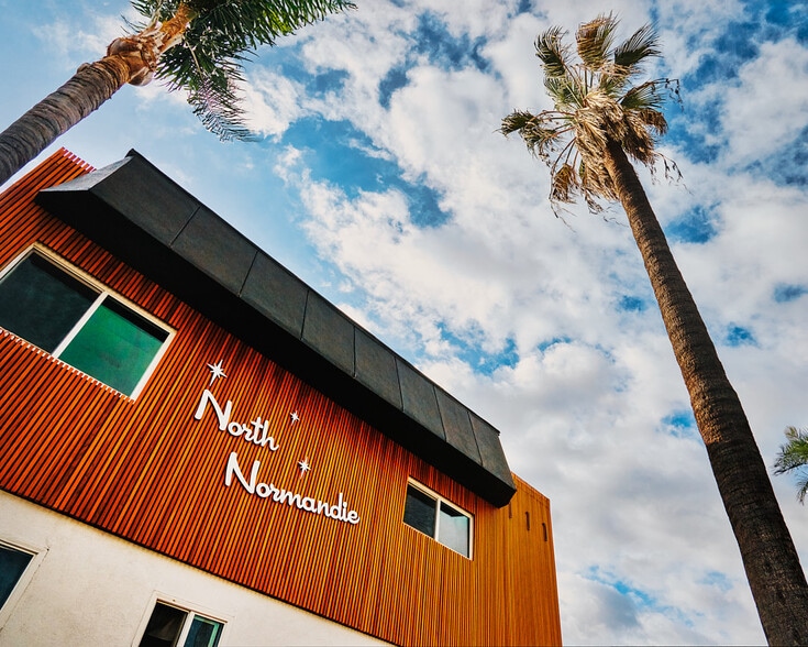 Building Photo - 111 N Normandie Ave