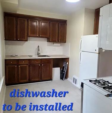 Building Photo - 4163 Burns Ave