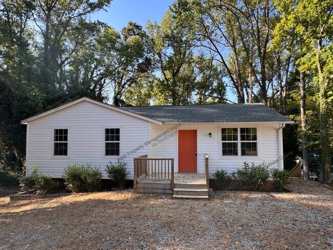 Building Photo - 612 Essington Pl