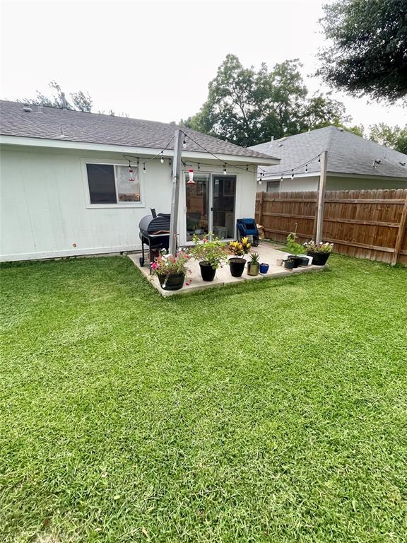 Building Photo - 9503 Dalewood Dr