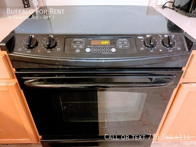 Building Photo - 36 Kamper Ave