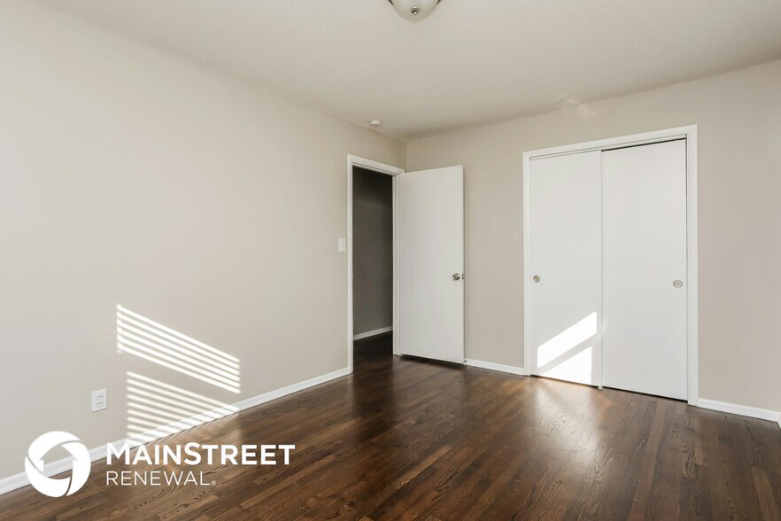 Building Photo - 11801 Armitage Dr