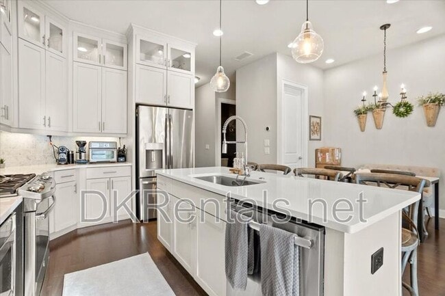 Building Photo - 4149 Township Pkwy