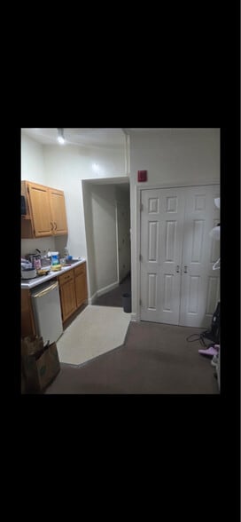 Building Photo - 767 Tremont St