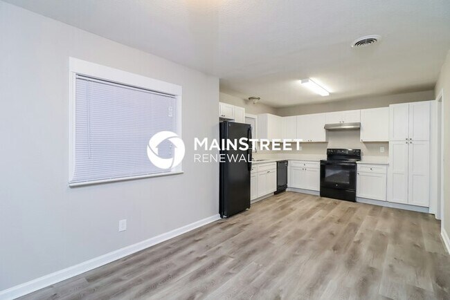Building Photo - 3 Bedroom Pet-Friendly Home in Fort Worth,...