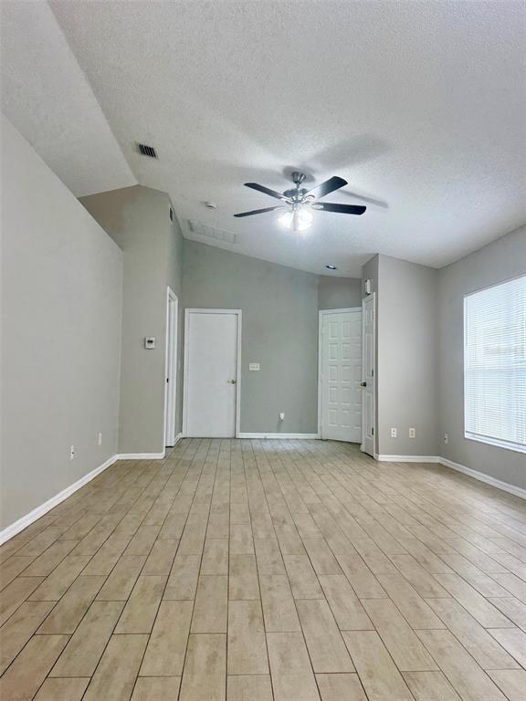 Building Photo - 28516 Seashell Ct