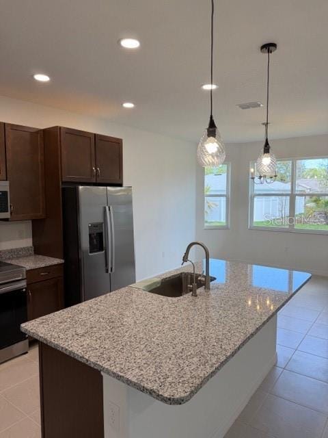 Building Photo - 200 Pine Grove Dr