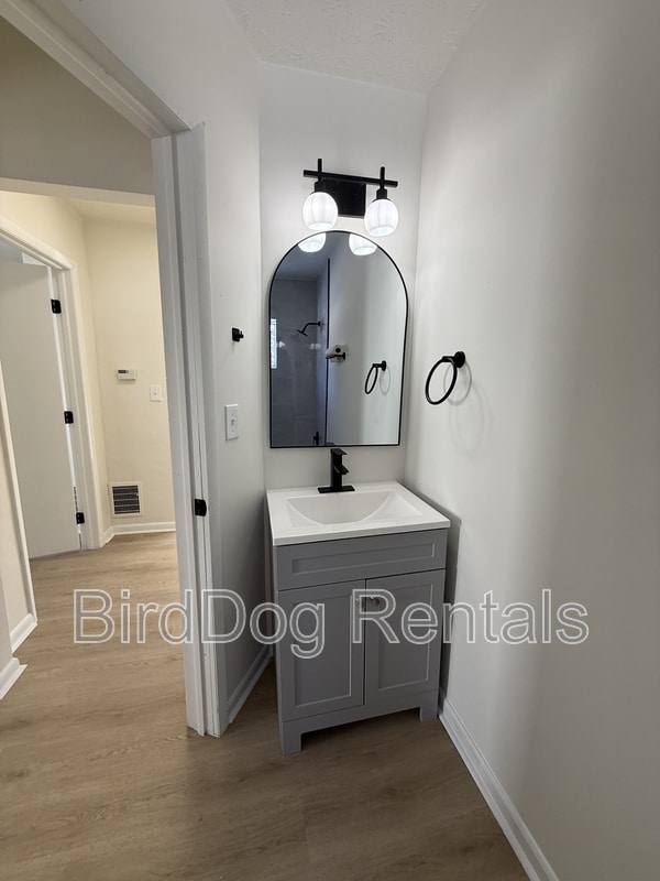 Building Photo - 103 Garden Heights Ave