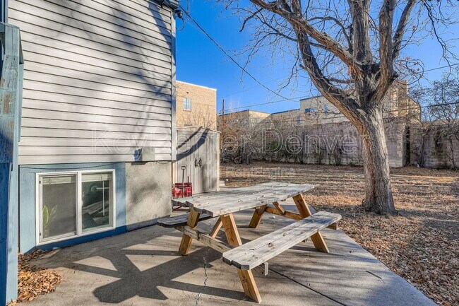 Building Photo - 1452 Ivy St