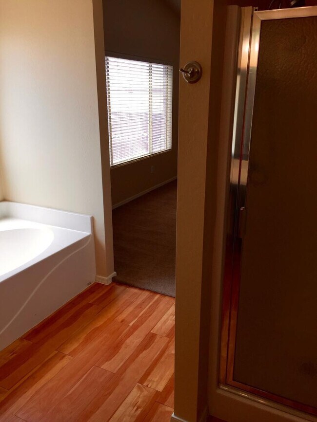 Building Photo - 21827 W Cocopah St