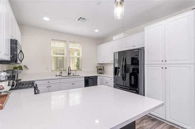 Building Photo - 5942 Ginger Dr