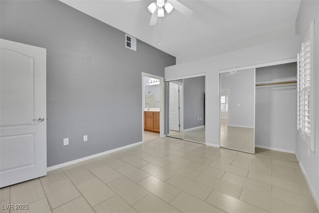 Building Photo - 8805 Jeffreys St