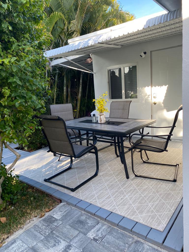 Building Photo - 7303 NW 57th Dr