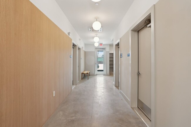 Building Photo - 2644 Coral St