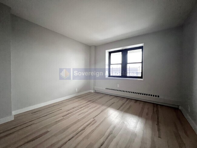 Building Photo - 1365 Saint Nicholas Avenue