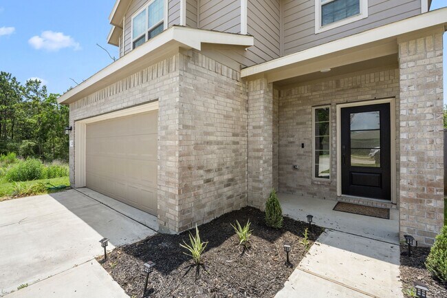 Building Photo - 2019 Iris Hls Ln