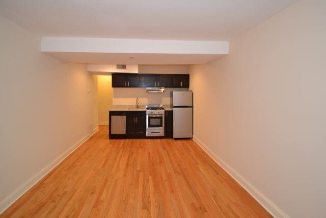 Building Photo - 4139 N Ashland Ave