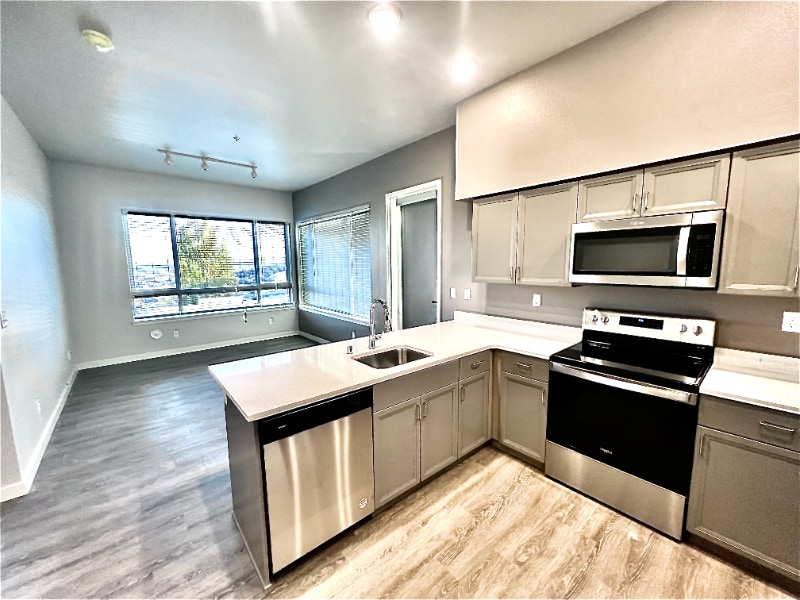 Building Photo - 2330 Yakima Ct