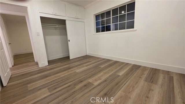 Building Photo - 18224 Chatsworth St