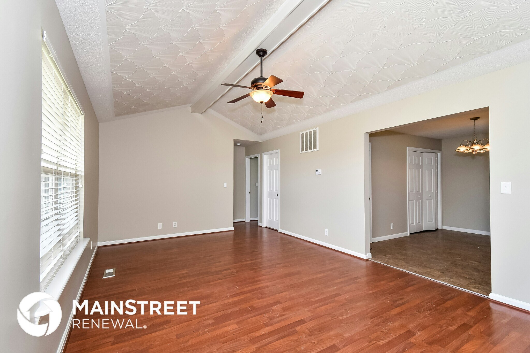 Building Photo - 173 Fern Way
