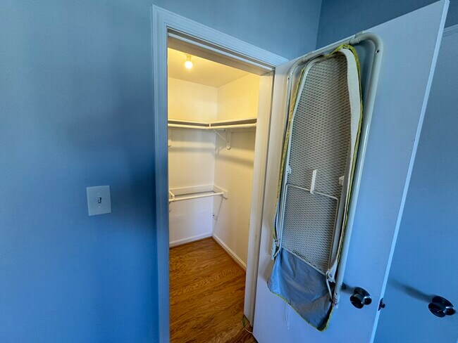 Building Photo - 1728 N. Rhodes St.