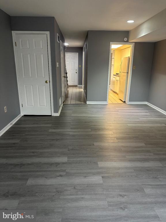 Building Photo - 6202 Stanford Ct