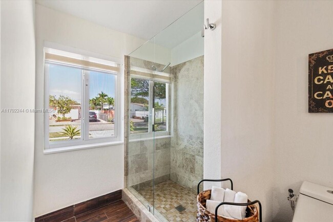 Building Photo - 11430 SW 52nd Terrace