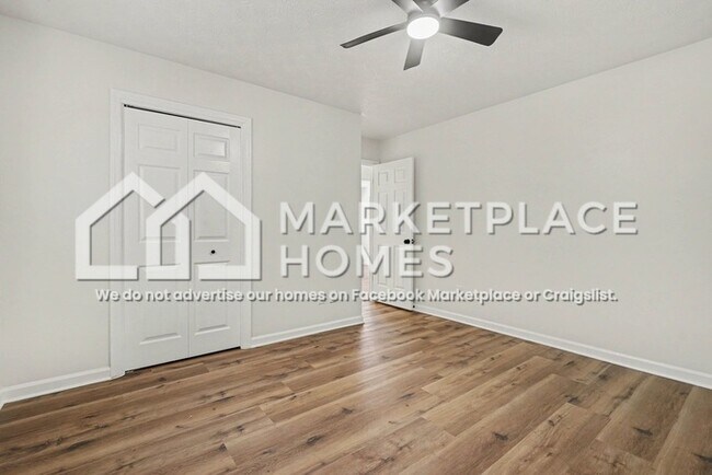 Building Photo - 4425 Kim St