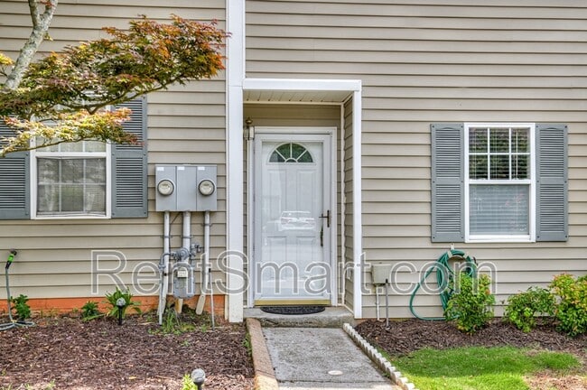 Building Photo - 4686 Brookwood Ln