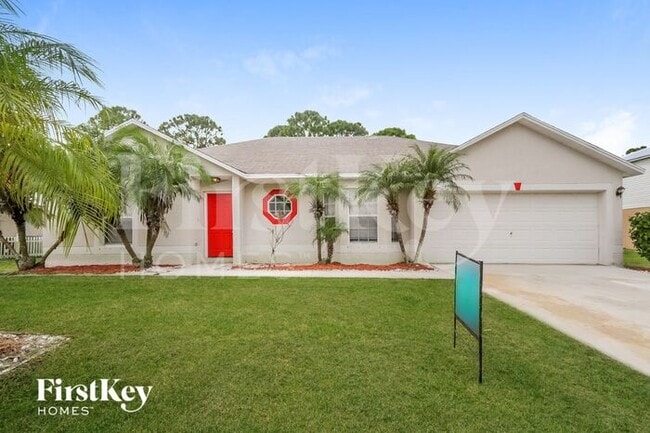 Building Photo - 2998 SW Vittorio St