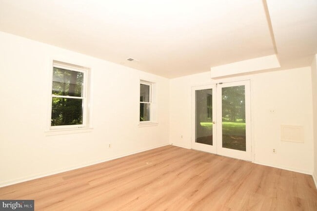 Building Photo - 26 Holly Leaf Ct