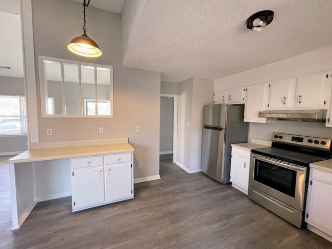 Building Photo - 1501 Westview Dr NW