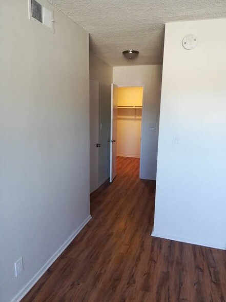 Building Photo - 7009 Coldwater Canyon Ave