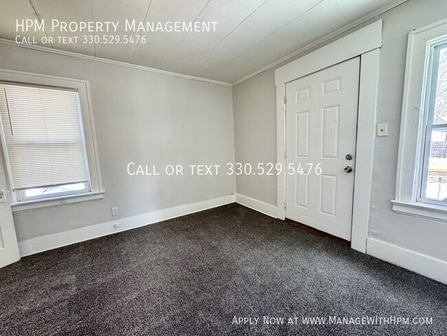 Building Photo - 237 Kryder Ave