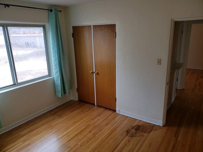 Building Photo - BEAUTIFUL THREE BEDROOM HOME FOR RENT!