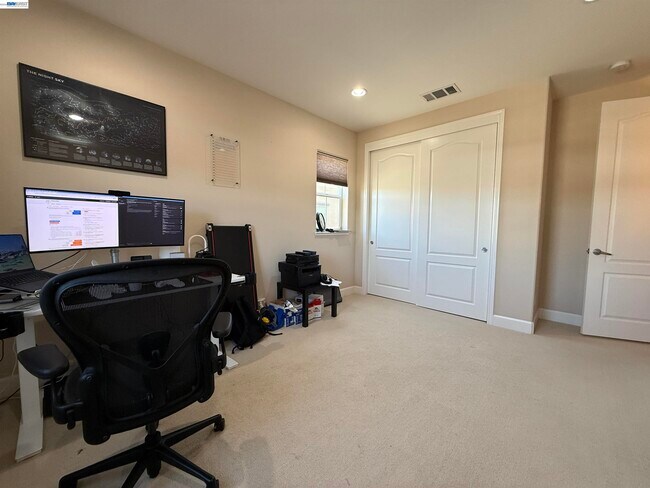 Building Photo - 7826 Kelly Canyon Pl