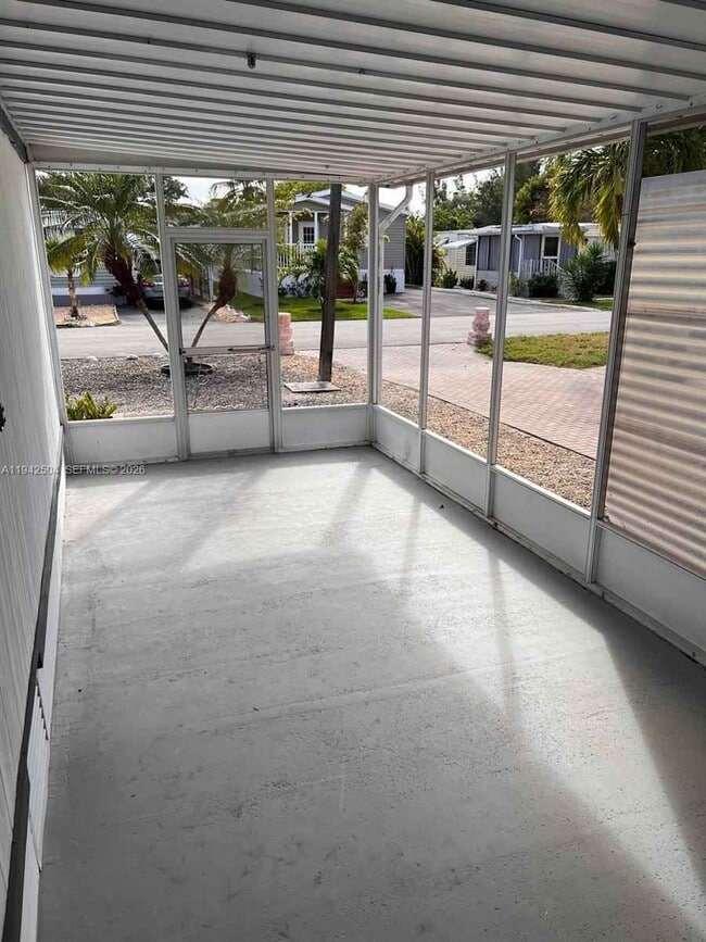 Building Photo - 2901 SW 58th St