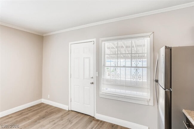 Building Photo - 904 Biltmore Dr