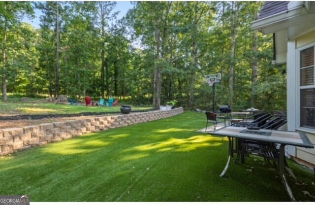 Building Photo - 3213 Stonemill Dr