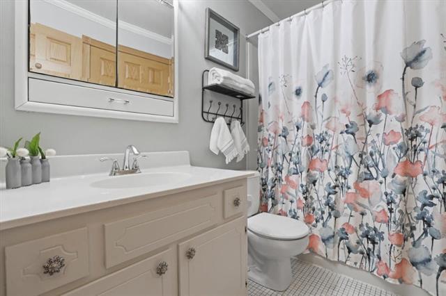 Building Photo - 224 Grand Canyon Dr