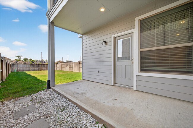 Building Photo - 1567 Rustling Creek Dr