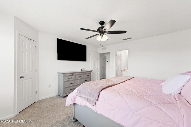 Building Photo - 9049 Gifford Dr