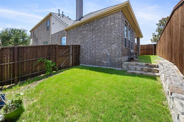 Building Photo - 429 Chester Dr