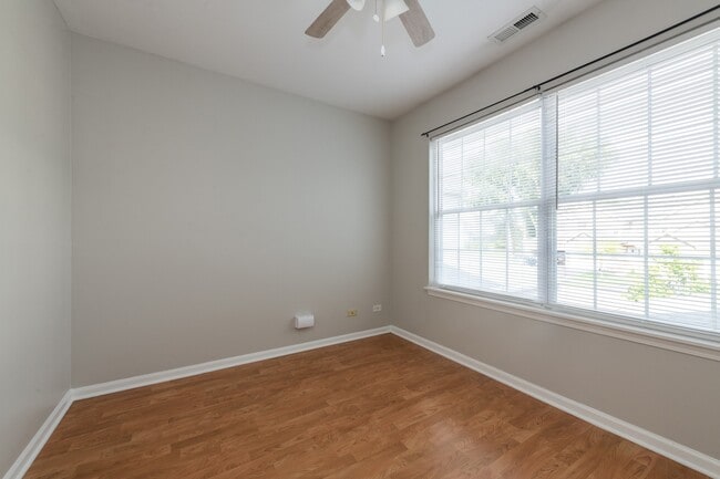 Building Photo - 286 Partridge Ct