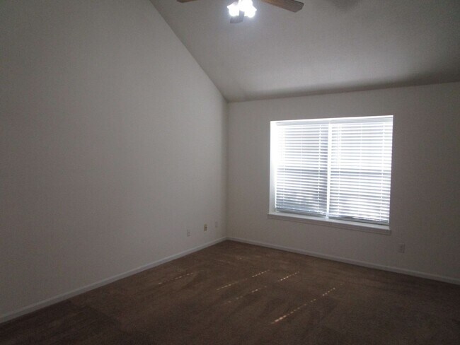 Building Photo - 3505-3507 La Mesa Dr.