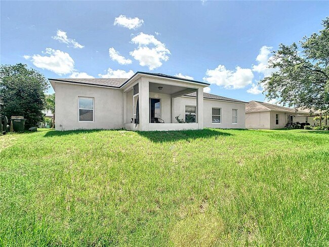 Building Photo - 550 Reddicks Cir
