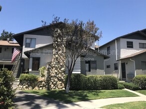 Building Photo - 10424 Parr Ave