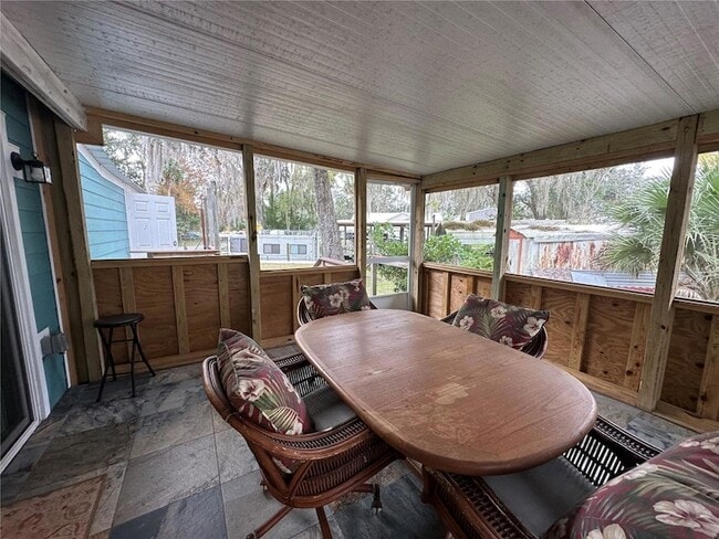 Building Photo - 56315 Hickory Rd