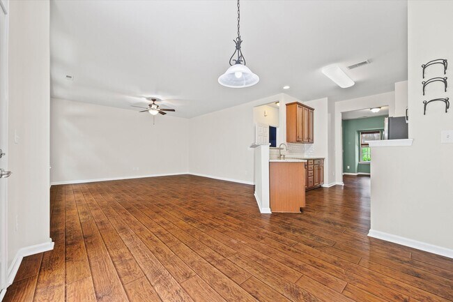Building Photo - 9736 Springholm Dr